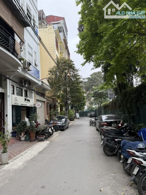 BÁN NHÀ PHÂN LÔ HOÀNG CẦU ĐỐNG ĐA,52M2 x 5 TẦNG,O CHƠF THANG MÁY- VỈA HÈ KINH DOANH. - 11