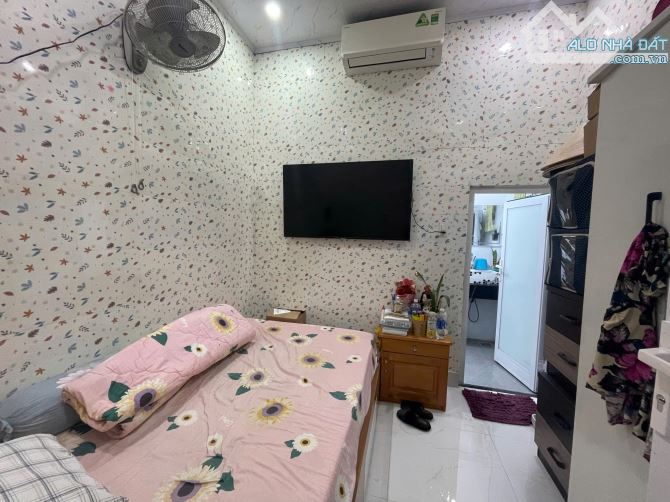 🌻 Bán nhà góc kiệt 2 xe máy lướt qua nhau, 20 m ra đường Nguyễn Lương Bằng, nhà trệt thôn - 4