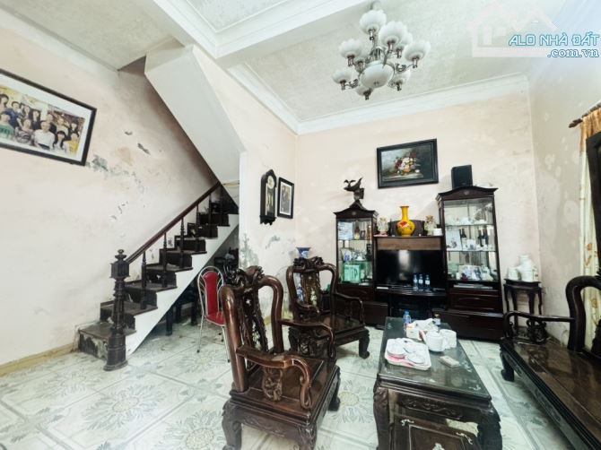 xác định bán đất tặng nhà 3 tầng cũ phố võ thị sáu-ô tô ra vào thoải mái - 2