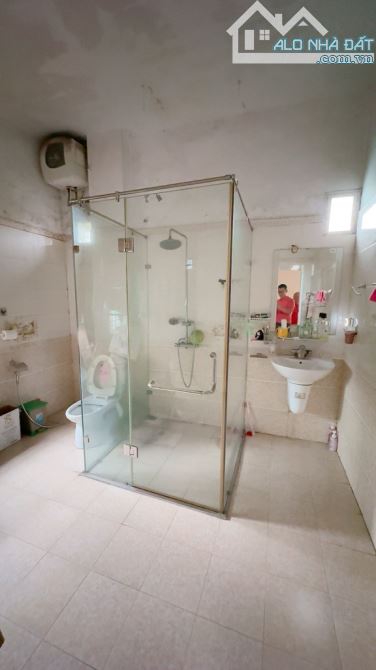 Đáng Đầu Tư Nhà Thổ Cư tại Nam Từ Liêm 83m , 3 Tầng , Mặt Tiền 10,5m. Nhỉnh 10 tỷ nhỏ xíu - 2