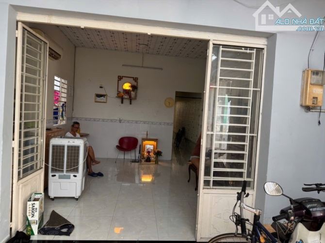 Bán gấp nhà cấp 4 hẽm 8m, 4.5x20m Lê Đức Thọ P.15 Gò Vấp, Chỉ 75tr/m2 Gần dốc An Nhơn. - 1