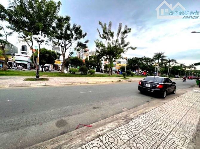 Hẻm xe hơi, phố Tây Thạnh, Tân Phú, 5x26m, 2 tầng, xây mới chdv thủ nhập cao, 7.xx tỷ - 1