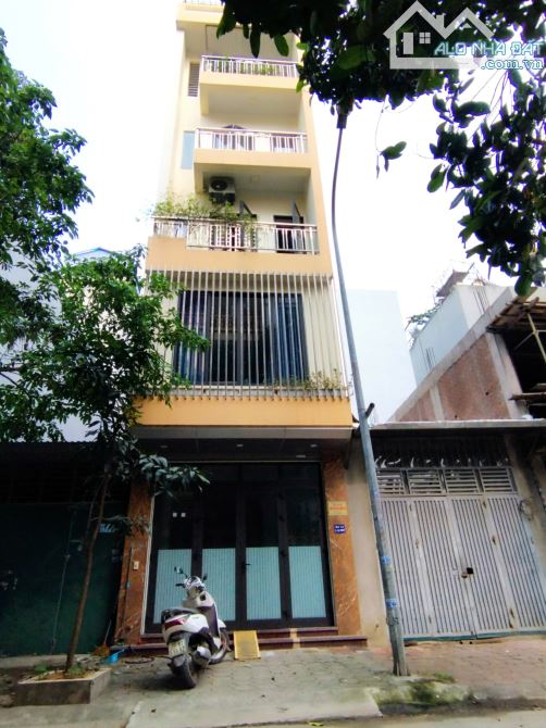Bán nhà 5,5 tầng khu phân lô DV Kiến Hưng, Hà Đông nhà dân xây mới được 5 năm gần như mới, - 1