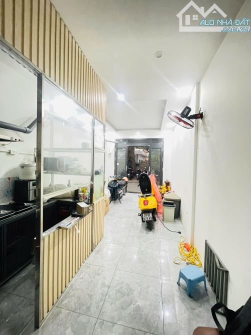 Mặt phố Khương Thượng, vỉa hè ô tô tránh, KD sầm uất, 42m 5 tầng 3.4m mặt, Giá 14.5 tỷ - 1