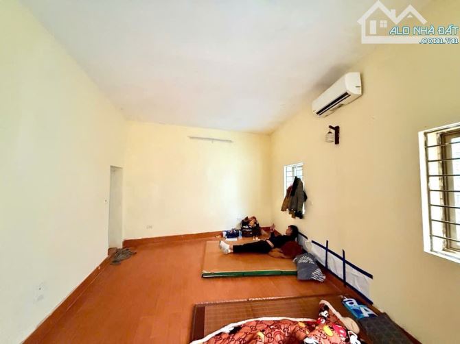 📣BÁN  NHÀ PHỐ VĨNH TUY, TIMES CITY 42.2 M2,  3 TẦNG ,MT 3. GIÁ 7.7 TỶ. Ô TÔ ĐỖ CỬA - 1