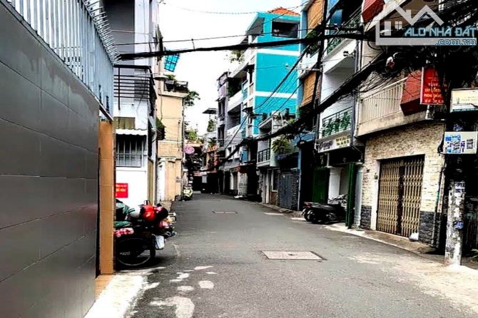 PHÚ NHUẬN, P.3, BÁN GẤP TÒA NHÀ  6 TẦNG, 10 PHÒNG KINH DOANH, SÁT MẶT TIỀN ! - 1