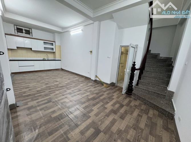 Ai làm gần khu CIPUTRA thì liên hệ em gấp không bỏ lỡ siêu phẩm nhà 5 tầng sổ cc chỉ 6.95ỷ - 1