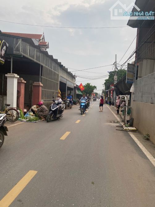 Cần bán 4 lô đó tại Vĩnh tuy Liên nghĩa - 1