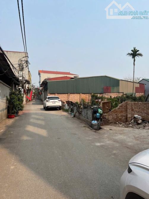 CẦN BÁN GẤP LÔ ĐẤT 52,9m² SIÊU ĐẸP - HƯƠNG MẠC, TỪ SƠN – GIÁ CHỈ NHỈNH 2 TỶ - Ô TÔ ĐỖ - 1