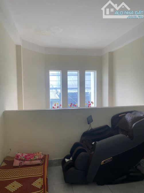 🏡 Cần Bán Căn Nhà Góc 2 Mặt Tiền - 1