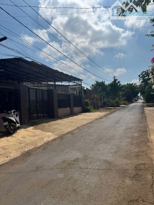 💥💥💥  Lô 2 Mặt Tiền Nguyễn Thị Định 5x29  giá 1,6 Tỷ - 1
