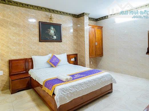 Bán Khách Sạn khu Cityland Gò Vấp, 9 x 21m hầm 6 tầng 26 phòng Giá 36 tỷ - 1
