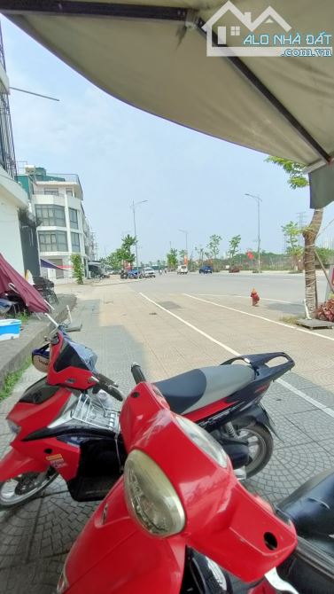 MẶT ĐƯỜNG 30M KĐT AO SÀO, HOÀNG MAI, 65M,5T,MT5M, VỈA HÈ 8M, KINH DOANH, VĂN PHÒNG - 1