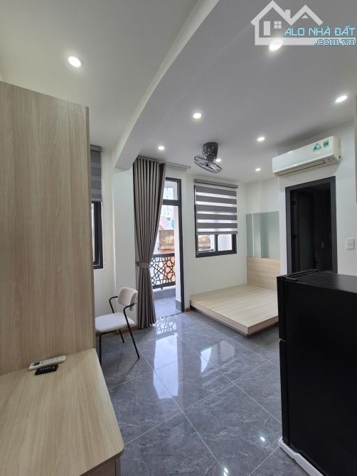 TOÀ NHÀ ĐIỆN BIÊN PHỦ Q10 (6M X 19M2) 5 TẦNG THANG MÁY XỊN , THU NHẬP KHỦNG TỐT - 1