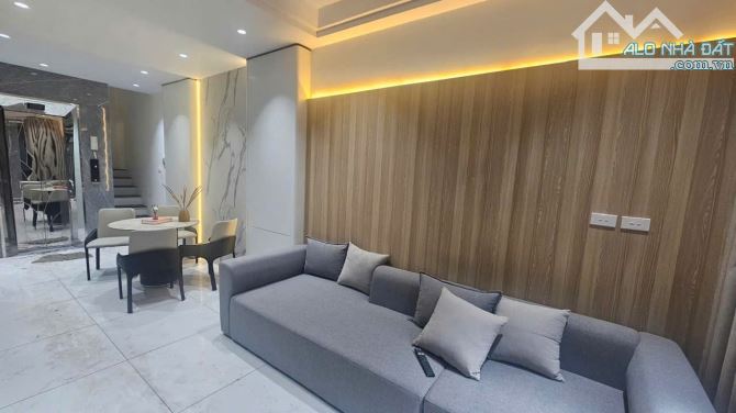 Nhà đẹp siêu hiếm Nguyễn Viết Xuân Hà Đông, ô tô đỗ ngõ, giá chỉ 8 tỷ - 1