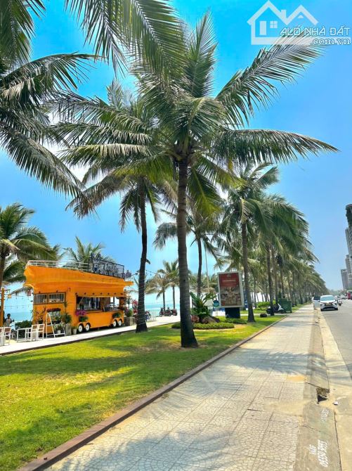 SIÊU PHẨM! Lô Đất Nguyễn Văn Thoại - 260m2 ngang 10m- Oto đậu 24/7 - Cách biển Mỹ Khê 100m - 1