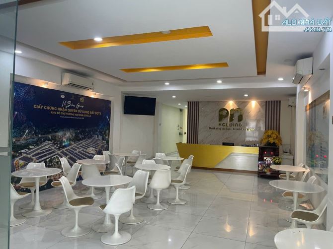 Bán gấp nhà mặt tiền Đặng Văn Bi, TP Thủ Đức: DT 6,5x30m; Hầm 5 Tầng thang máy. HĐT 150 Tr - 1