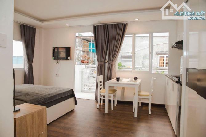 Villas Hẻm xe hơi Kỳ Đồng , P9, Quận 3, Ngang 8,2mx 12m, chủ kẹt tiền bán gấp - 1