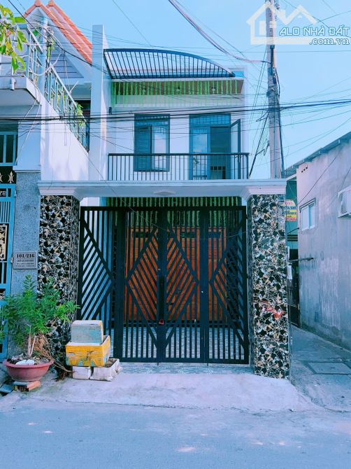 Bán nhà góc 2 mặt tiền Gần GX Long Bình Tp Biên Hoà -Giá 4tỉ8 - 1