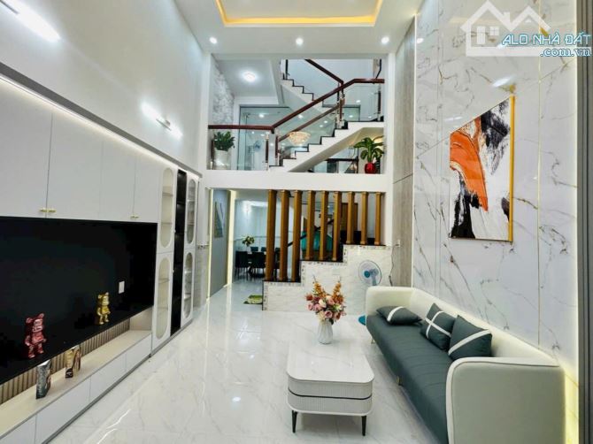⛳ NGAY PHẠM VĂN CHIÊU - QUA EMART PHAN HUY ÍCH CHỈ MẤT 2P - 3 TẦNG - 56 M2 - CHỈ 5.xx🌹 - 1