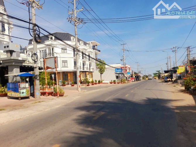 Siêu phẩm, 1170m2 đất có 300m2 thổ cư, kdc Mỹ Thạnh, 850tr - 1