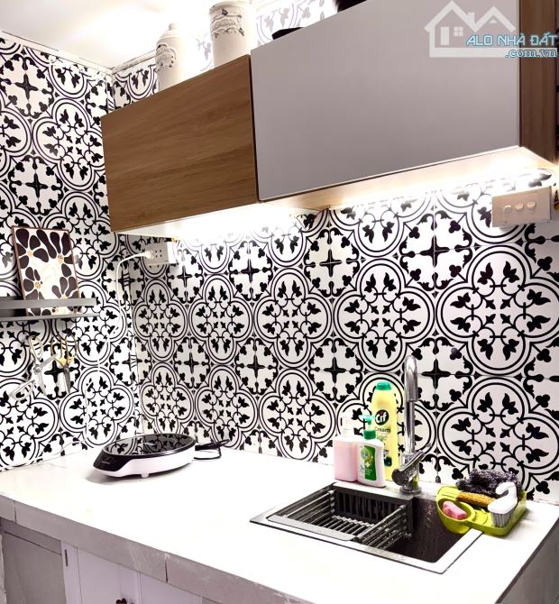 Cho Thuê Nhà Riêng Hoàng Quốc Việt Cầu Giấy 35m2 Gác Xép Full Nội Thất, Gần Chợ Lớn - 2