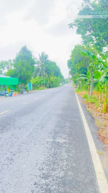 Bán đất 1.100  m2 mặt tiền đường Nguyễn Văn Quy Cái Răng - 2