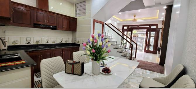 Bán nhà Lâm Tường, Trần Nguyên Hãn, Lê Chân, Hải phòng. 4 tầng, 61m, 5.65tỷ - 2