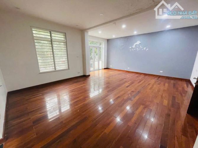 Cho thuê biệt thự Mỹ Đình 2 200m2 4 tầng full nội thất giá 50 triệu - 2