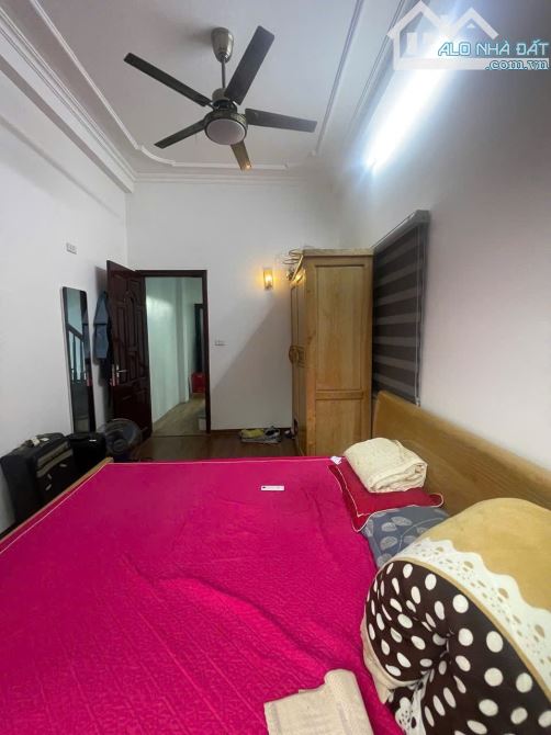 Bán gấp nhà phố Tân Khai, 35m2, 5 tầng, ngõ hơn 2m, giá 6.5 tỷ. - 2