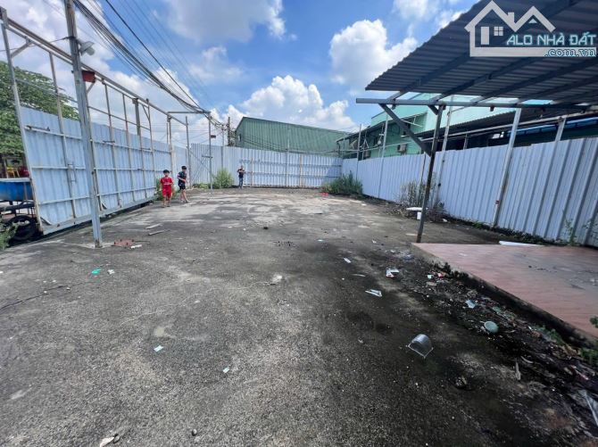 CẦN BÁN LÔ ĐẤT FULL THỔ CƯ 200m2 TÂN KIÊN BÌNH CHÁNH ĐƯỜNG NHỰA RỘNG RÃI 15m - 2