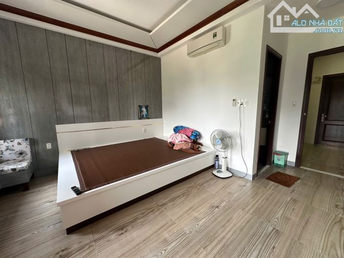 Bán Nhà Đường 35A Trịnh Quang Nghị KDC Phú Lợi - 5m x 20m- 100m.2- 4 Lầu - 5PN - F7 Q8 - 2