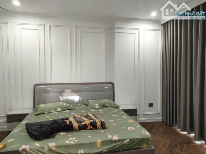 Phân lô đẹp nhất Giảng Võ 90m2, 5 tầng, mt 6m, 32 tỷ ô tô tránh vỉa hè rộng, 30 triệu/thg - 2