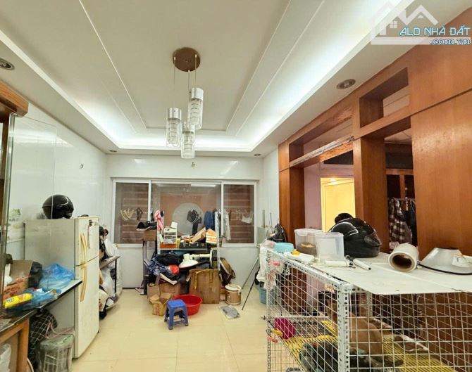 Nhà đường đôi Phú Thượng đối diện Ciputra ô tô trong nhà, dt 80m2, mt 7m, 8 tầng thang - 2