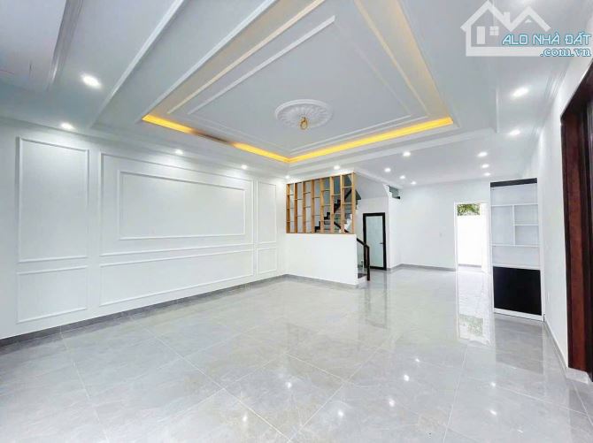 Nhà KDC Trung Thành, 1 trệt 1 lầu đã có sổ hồng riêng 108m2, 3PN 2WC - 2