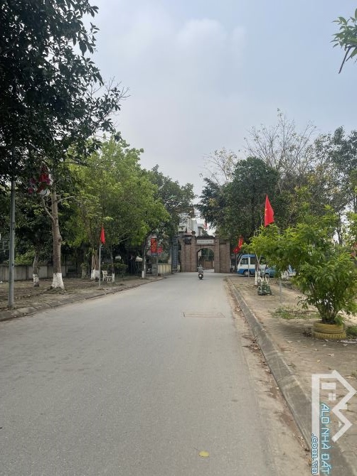 BÁN ĐẤT - Đông Hội, Đông Anh - Lô góc, Đường thông 50m2 giá hơn 4Tỷ - 2