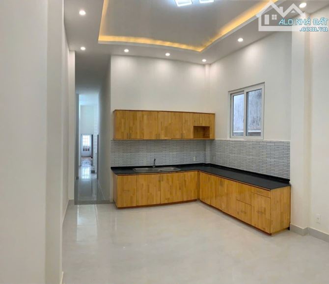 NHÀ HOÀN CÔNG GẦN CHỢ BÙI THỊ XUÂN TP ĐÀ LẠT - 2