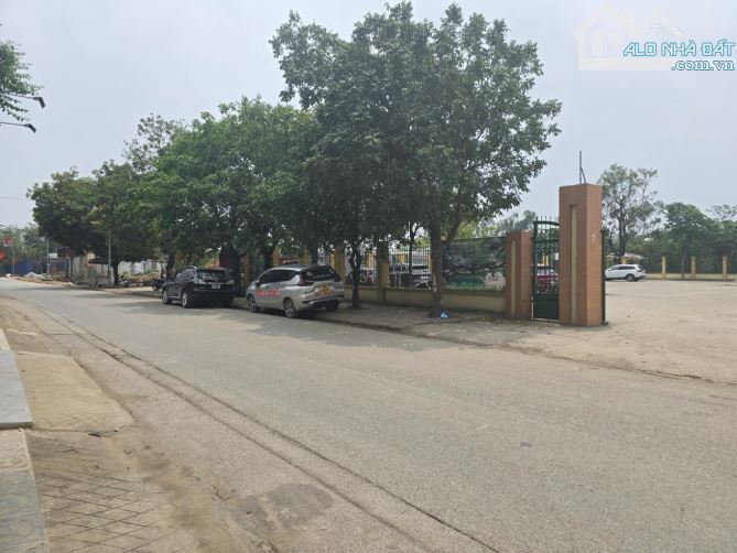 Đài Bi_Uy Nỗ_Đông Anh_DT 47M²_MT 5,4M_Ô Tô Vào Đất_Gần Nhà VH - 2