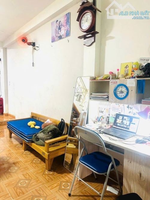 RẺ QUÁ CẢ NHÀ ƠI CHỈ 2 TỶ NHỈNH NHÀ GÁC LỬNG DUY NHẤT - 2