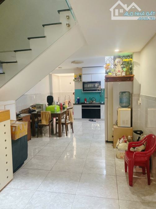 Tân phú - gần âu cơ - 84m2 - 4 tầng - full nội thất - xe tải vào nhà - ngang hơn 4m 8tỷ990 - 2