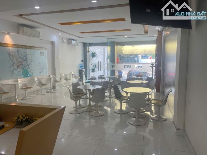 Bán gấp nhà mặt tiền Đặng Văn Bi, TP Thủ Đức: DT 6,5x30m; Hầm 5 Tầng thang máy. HĐT 150 Tr - 2