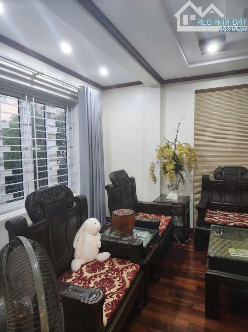 Biệt thự Tam Trinh, 2 thoáng, 3 oto tránh, Gara, Vỉa hè. 90m2x4t, MT 6m. 29.5 tỷ! - 2
