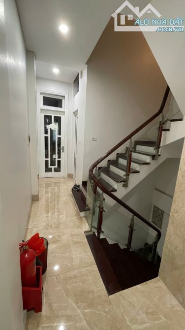 SIÊU PHẨM ĐỐNG ĐA 70M2x7T, NGÕ THOÁNG, OTO ĐỖ CỬA, Ở + KD, HƠN 31 TỶ - 1
