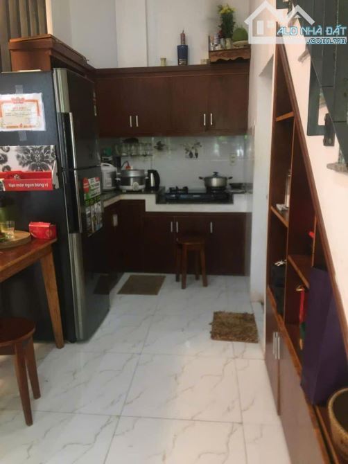 Sang nhượng nhà 3 tầng kiên cố -tố hữu - Hải châu - 2