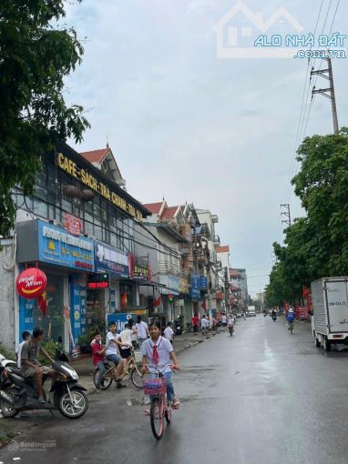 Đất Mặt Phố Văn Minh Di Trạch Vị Trí Đỉnh Ngã Tư Vỉa Hè Rộng Mặt Tiền 6m Giá 138 Triệu 1m2 - 2