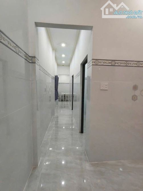 kẹt tiền bán gấp căn siêu phẩm 121m2, 790tr ở Tân Hiệp Hóc Môn !!!!!!!!!!! - 3