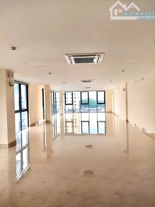 Building mặt phố Pháo Đài Láng, lô góc 3 thoáng, kinh doanh, thông sàn, 73m*7T thang máy - 3