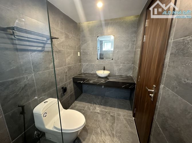 Căn hộ Him Lam Chợ Lớn Quận 6, lầu thấp, 105m2, 2PN - 2WC, sân vườn, đây đủ nội thất - 3