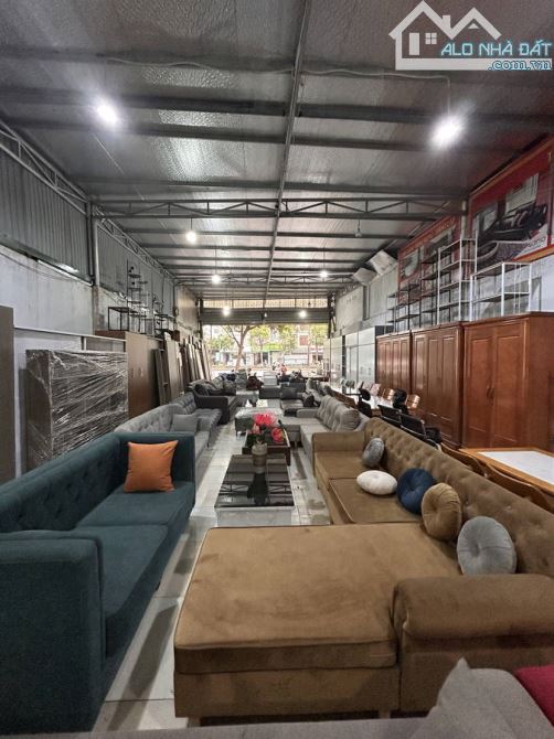 Bán đất tặng nhà mặt phố Ngô Gia Tự 310m 2 tầng đang kinh doanh đồ gỗ nội thất hơn 40 tỷ - 3