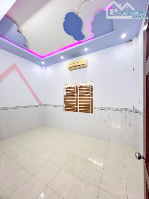 Bán Nhà Trệt Lầu 2 Mặt Tiền Hẻm 138 Trần Hưng Đạo - 3